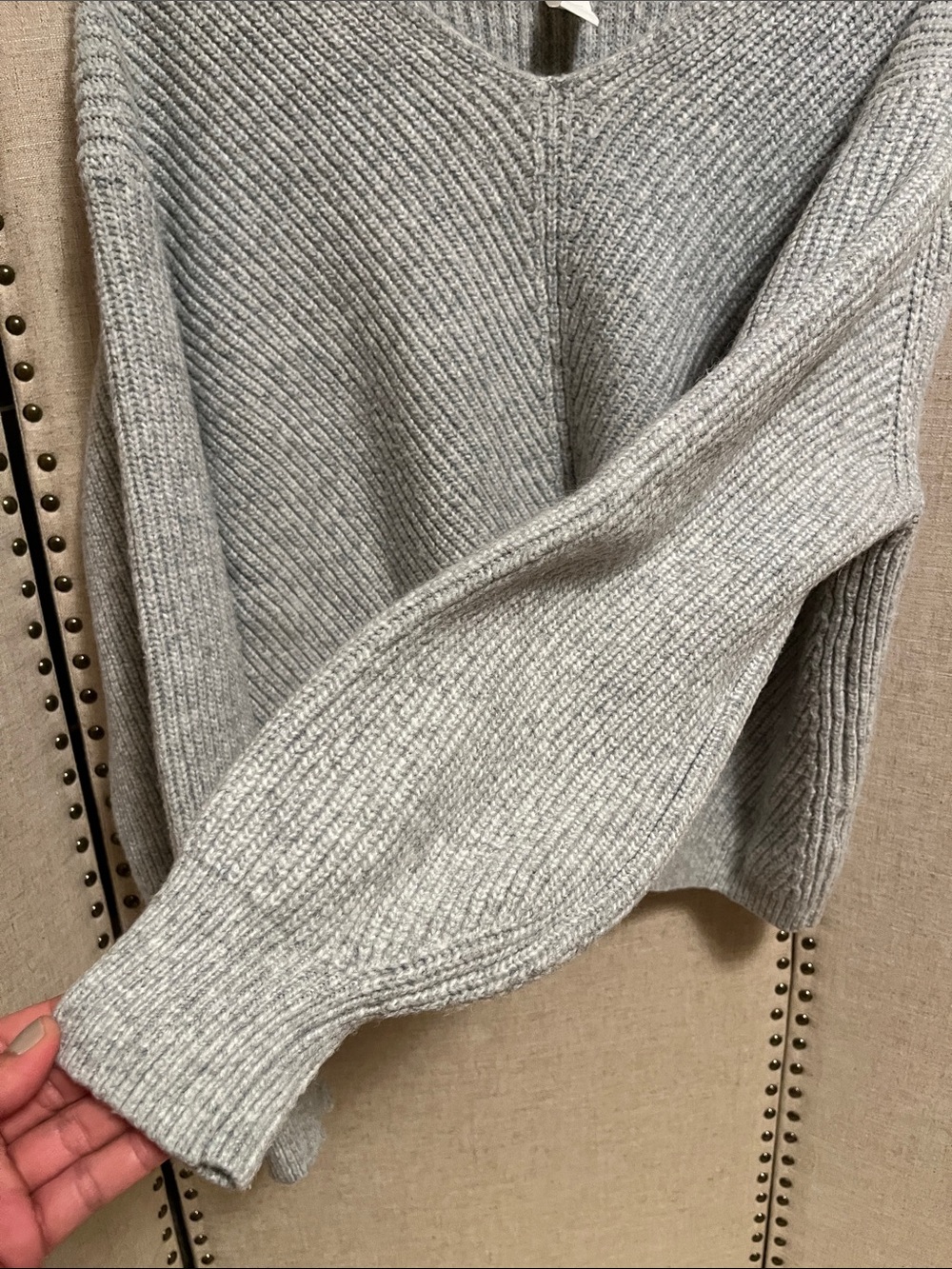 Women’s H&M knit sweater size large - Picture 3 of 6